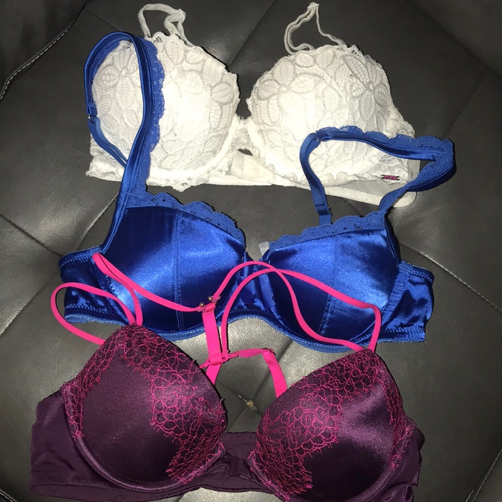 3 Bra’s 1 price 💕